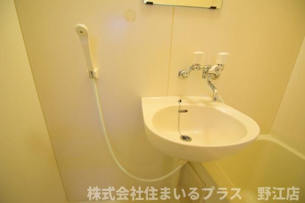 ルベール花の館千林の洗面所