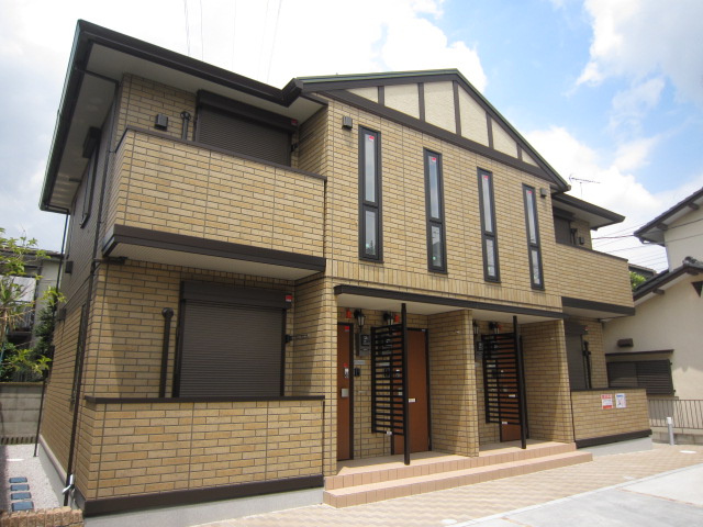 小金井市東町５丁目のアパートの外観