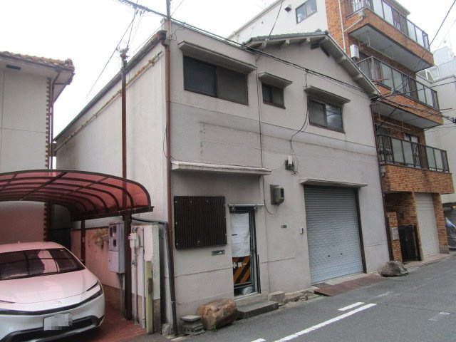 大阪市城東区今福西５丁目の倉庫の外観