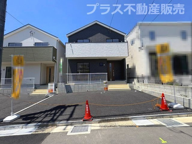 【外観】 | 春日市紅葉ヶ丘西6丁目第8　2号棟（全2棟）【仲介手数料無料・0円】 | 現地写真。同じ物件を見るなら、プラス不動産販売にお任せ下さい。