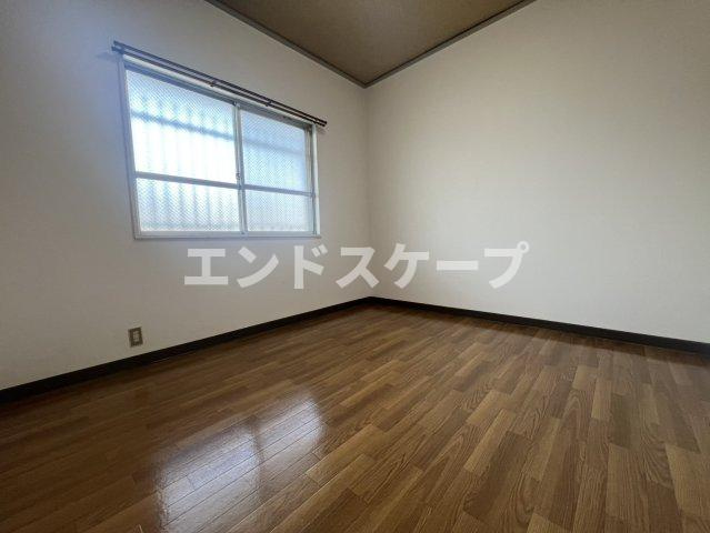 レナジア筑縄の洋室|高崎、前橋のお部屋探しはエンドスケープまで！お客様の理想お聞かせ下さい♪