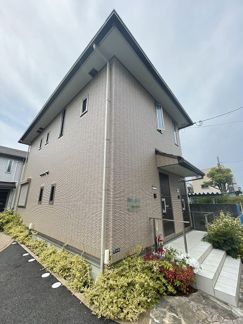 尼崎市稲葉荘１丁目のアパートの外観