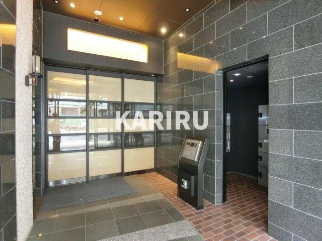 アビエール松屋町のエントランス