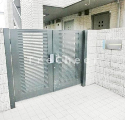 【エントランス】 | パセオ三軒茶屋