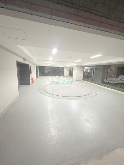 【駐車場】 | メトロステージ上野 | 駐車場
