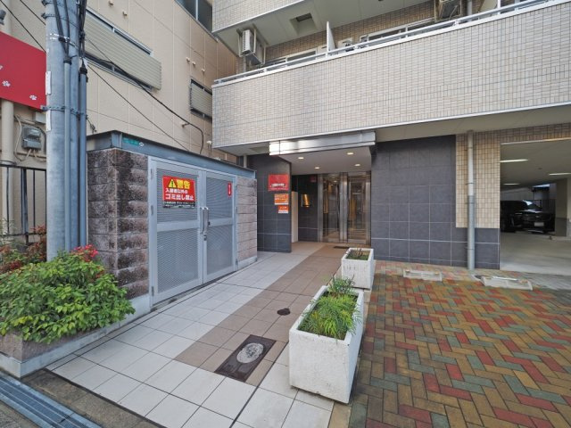 グランカーサ都島のエントランス