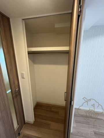 プレサンス梅田北ディアの収納