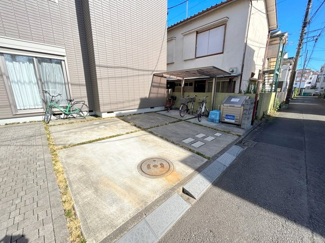 メゾーネ田無のロビー
