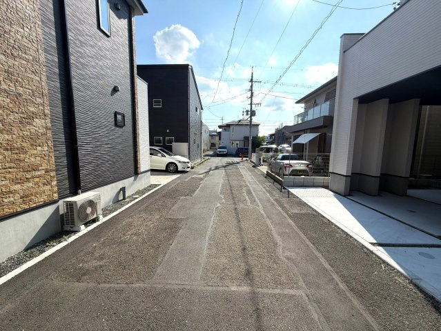 静岡市駿河区寿町3期　全2棟の前面道路含む現地写真