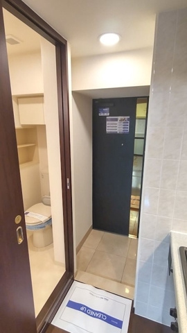 新品家具付きマンション湊10(KaGood東京)の玄関