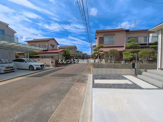 ハートフルタウン福田2丁目の前面道路含む現地写真