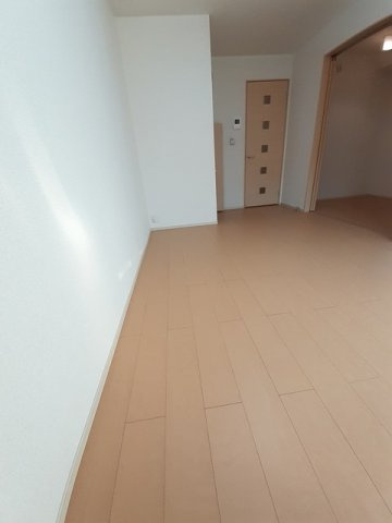 アーバンリーム壱番館の居間・リビング