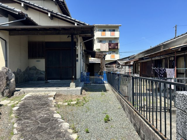 【外観】 | 草木売地 | 駅徒歩圏内で水害リスクにも強い、一段上がった安心の敷地。