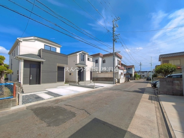 ハートフルタウン福田2丁目の前面道路含む現地写真
