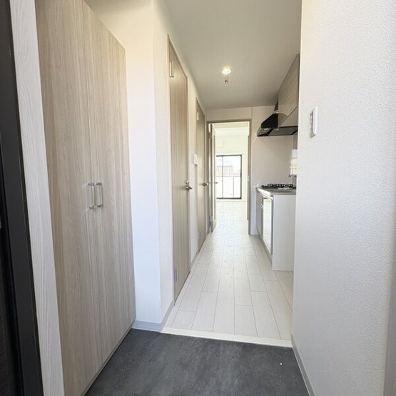 【玄関】THE RESIDENCE SAKURAYAMA WEST