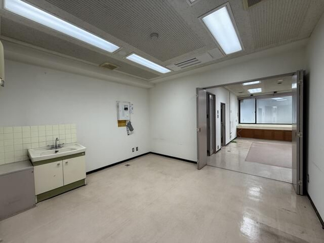  | ドエル岡田