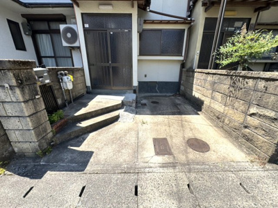 【駐車場】 | 衣笠鏡石町貸家