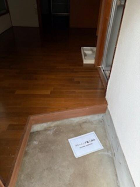 コーポおおかわらの玄関
