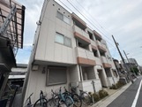 エ・クロールのエントランス