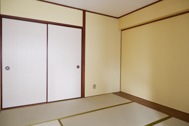 ファミール広島Ａ棟の和室