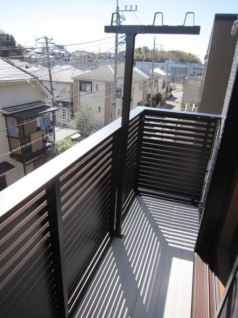 スカーラ上山のバルコニー