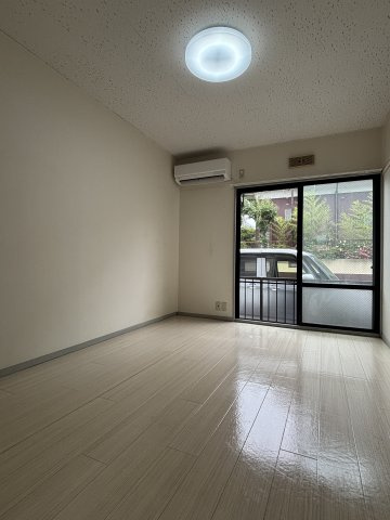 ☆洋室6.0帖☆