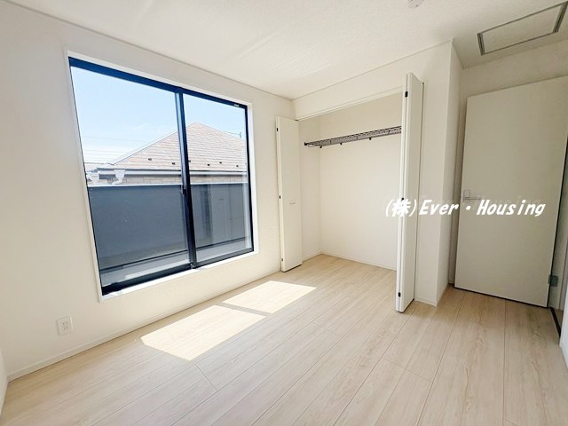 戸建 西東京市住吉町１丁目の洋室