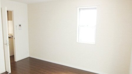 リブリ・Ｍ＆Ｍの居間・リビング|角部屋のお部屋です