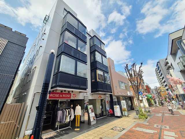 メルビ・ケイ