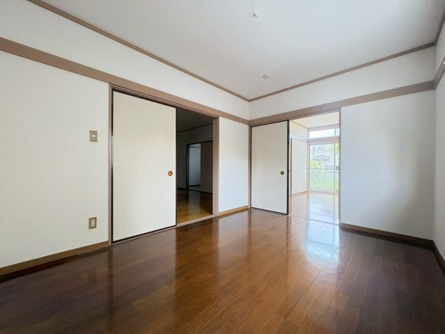 【洋室】