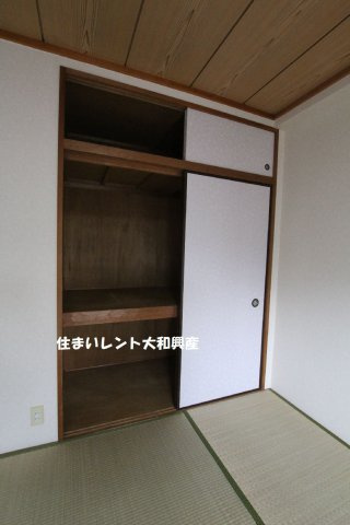 ロイヤルハウス2の収納