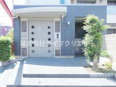 【エントランス】 | WhiteCubeⅠ