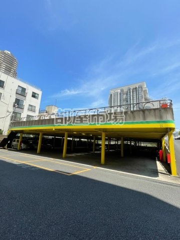 アビタシオン大島 の駐車場