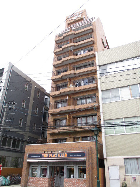 朝日プラザ一番町の外観