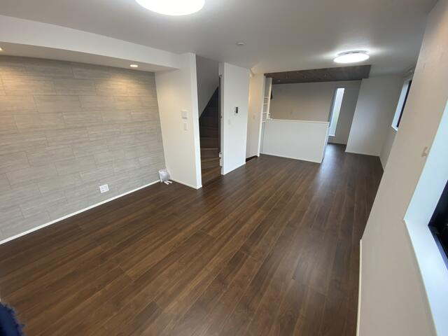 市川市伊勢宿の中古一戸建の居間・リビング