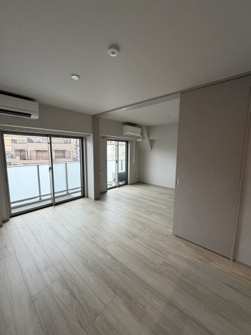 足立区千住龍田町の賃貸マンションの居間・リビング