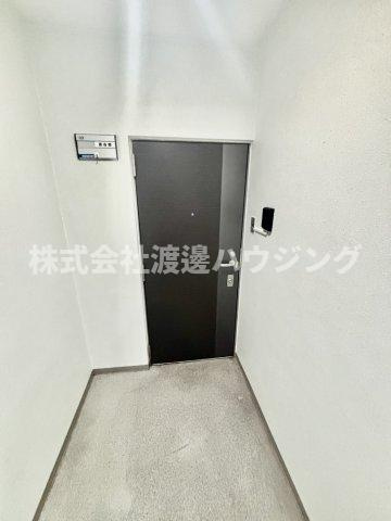 茨木春日丘ハイツのエントランス