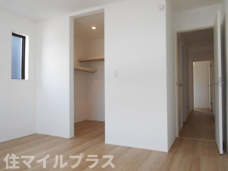【洋室】 | 郡山市喜久田町双又新築一戸建て5棟 | コンパクトで使いやすい洋室です