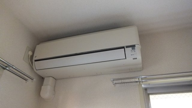 JLBグランエクリュ西船橋の設備|室内にはエアコンが一基有ります