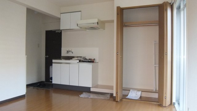 JLBグランエクリュ西船橋の収納|クローゼット広いです