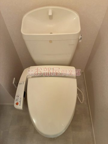 ブリエヴェール都のトイレ|清潔感のあるトイレです
