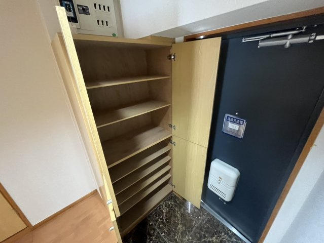 カーサ金山｜名古屋市の賃貸ならMy賃貸の玄関|カーサ金山