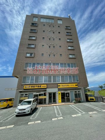 駅前本社ビル
