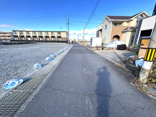 【前面道路含む現地写真】の画像