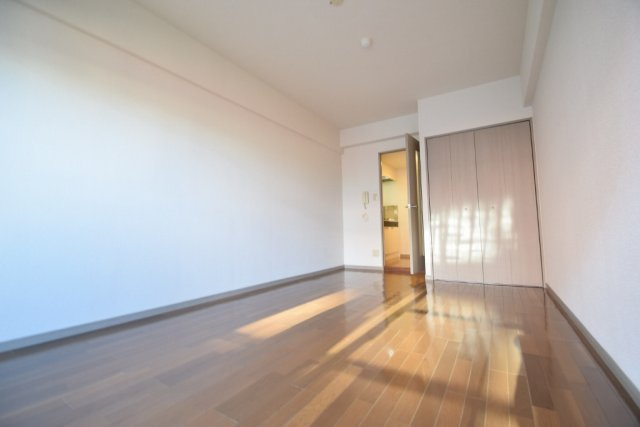 パルコート海神の居間・リビング|大きなお部屋