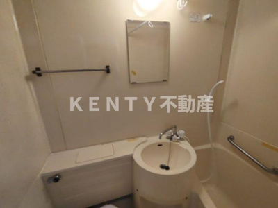 【洗面所】 | ハイタウン大森ナンバー５ | 広い洗面スペース