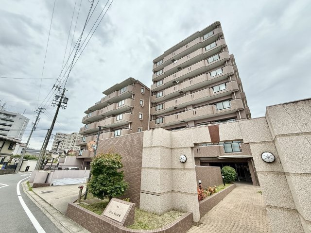 ラビデンス守山町南の外観