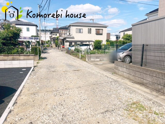 桶川市末広　新築一戸建て　リーブルガーデン　01の前面道路含む現地写真|前面道路含む現地写真です