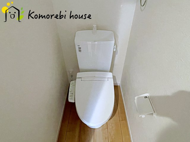 桶川市朝日　3期　新築一戸建て　KEIAI GRACE　01のトイレ|26.3.14撮影済み