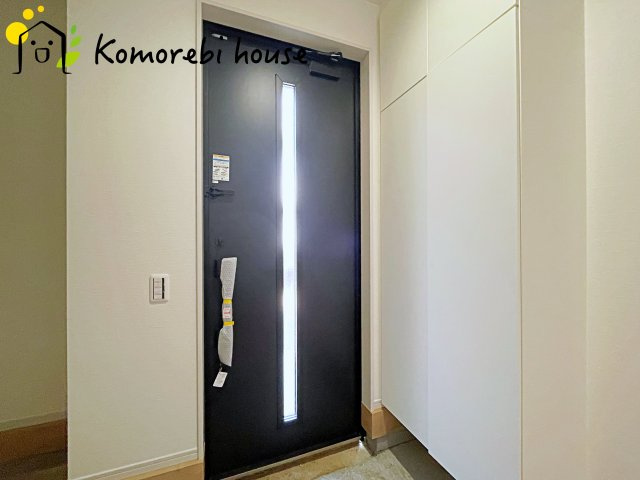 桶川市朝日　3期　新築一戸建て　KEIAI GRACE　01の玄関|26.3.14撮影済み